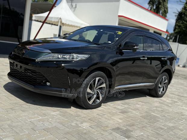 Toyota Harrier 2018 Black