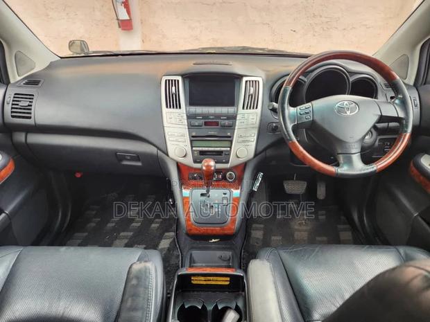 Toyota Harrier 2.4 2006 Black