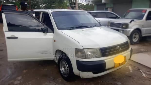 Toyota Probox 2005 White
