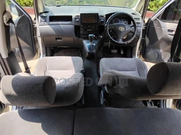Toyota Corolla Spacio 2005 Silver