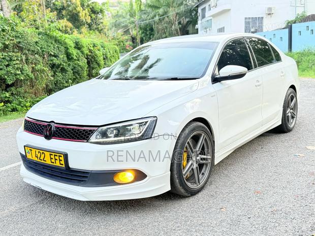 Volkswagen Jetta 2013 White