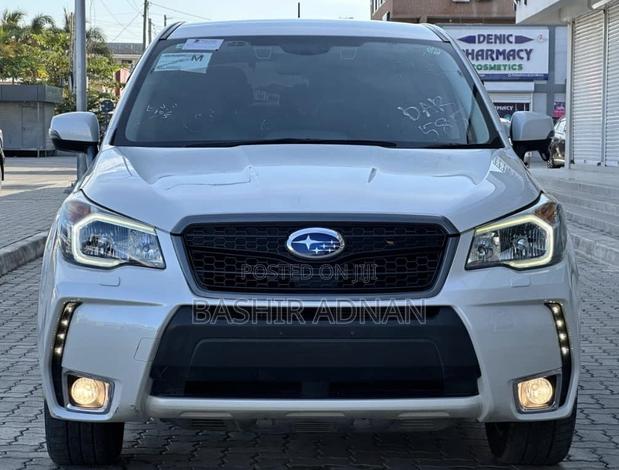 Subaru Forester 2014 Pearl