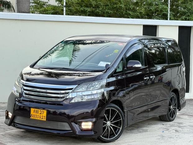 Toyota Vellfire 2009 Burgundy