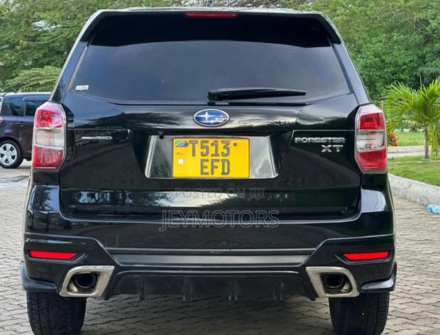 Subaru Forester 2014 Black