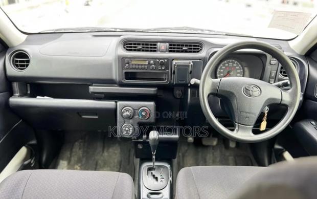 Toyota Probox 2014 White