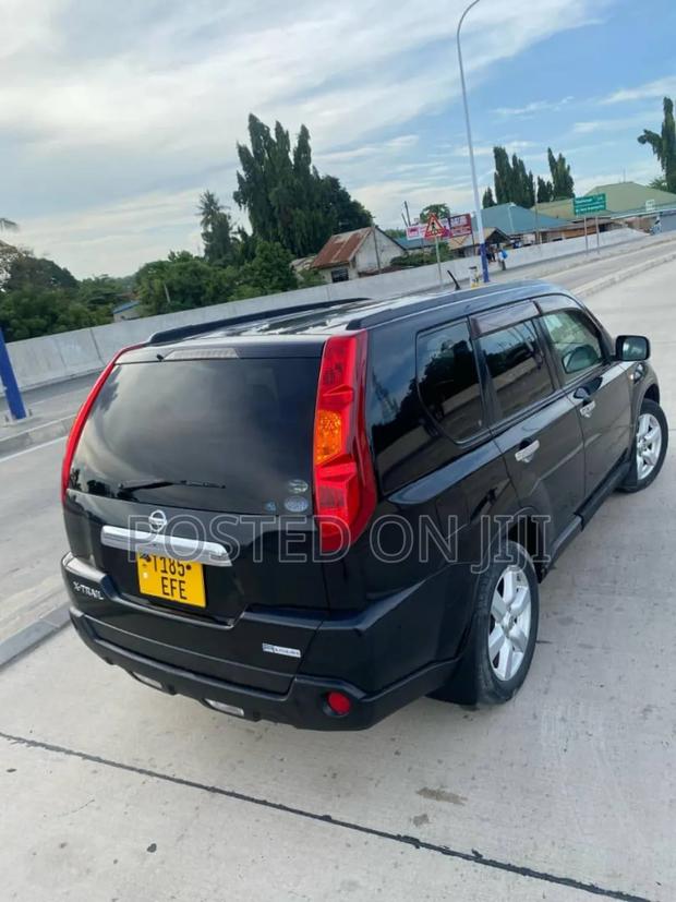 Nissan X-Trail 2005 Black