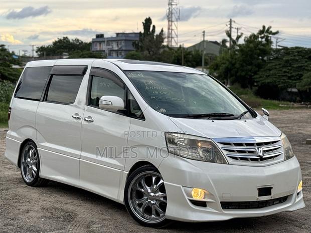 Toyota Alphard 2005 White