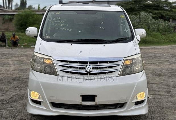 Toyota Alphard 2005 White