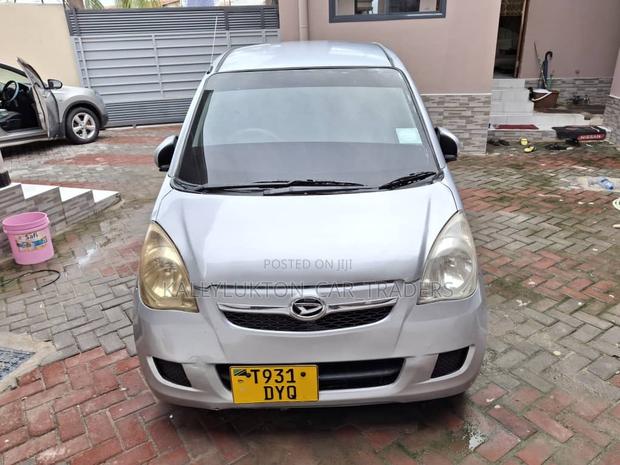 Daihatsu Mira 2005 Silver