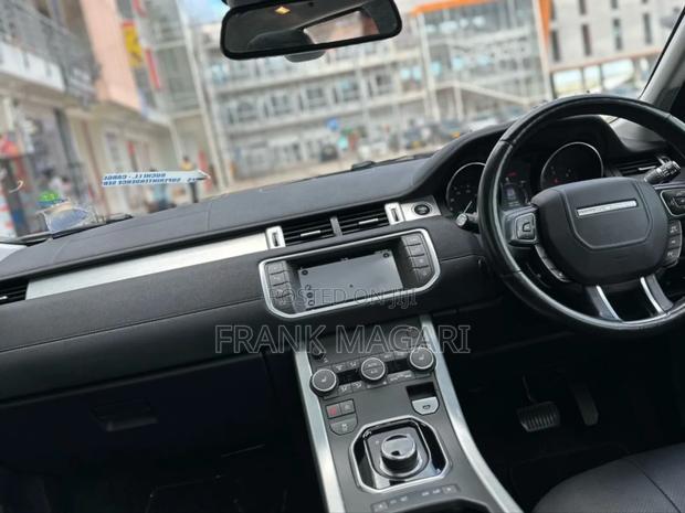Land Rover Range Rover Evoque 2017 White