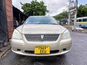 Toyota Premio 2003 Gold for sale