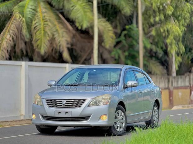 Toyota Premio 2007 Silver