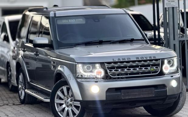 Land Rover Discovery 2012 Silver
