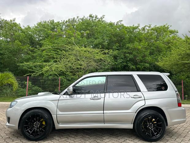 Subaru Forester 2006 Silver