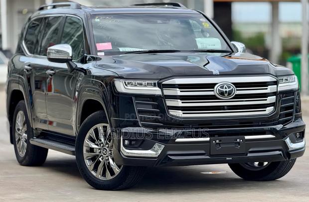 New Toyota Land Cruiser 2023 Black