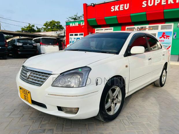 Toyota Premio 2004 White