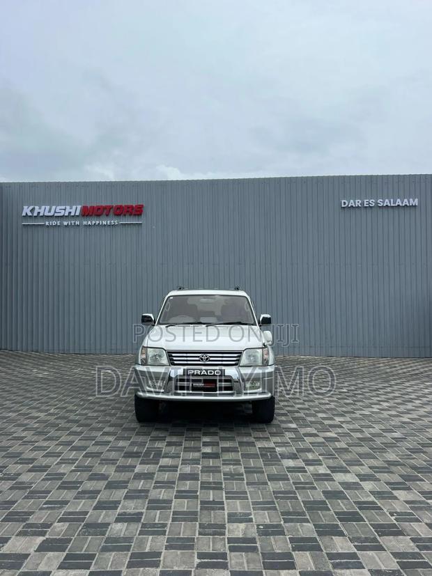 Toyota Land Cruiser Prado 2.7 16V 3dr 2000 Off white