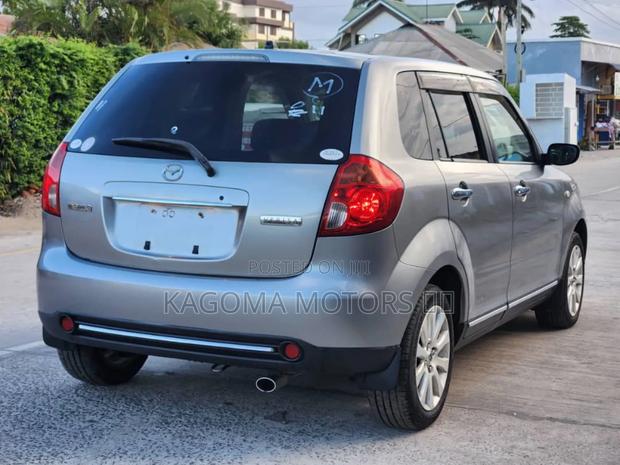 Mazda Verisa 2008 Silver