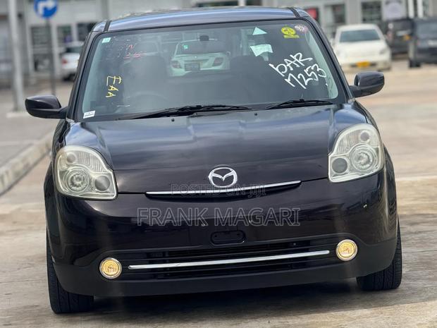 Mazda Verisa 2008 Burgundy