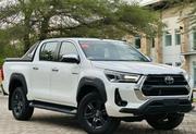 Toyota Hilux 2020 Pearl for sale