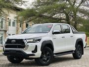 Toyota Hilux 2020 Off white for sale