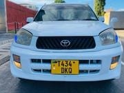 Toyota RAV4 2004 White for sale