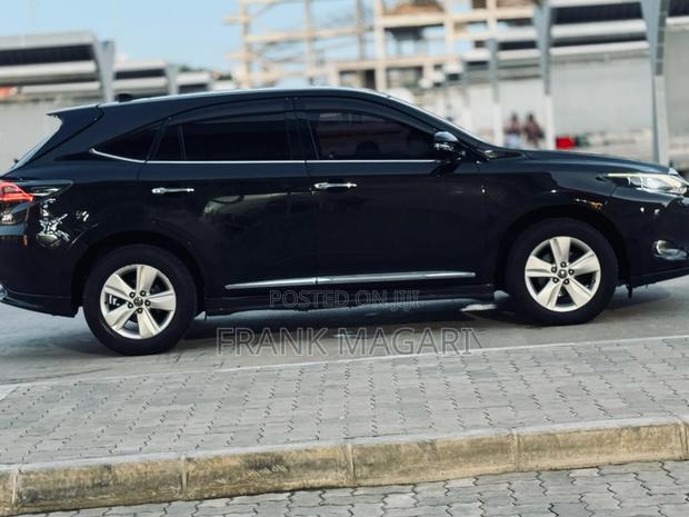 Toyota Harrier 2.0 2014 Black