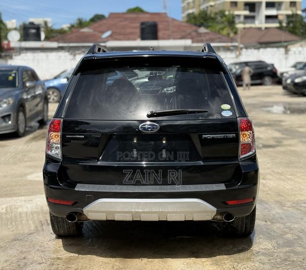 Subaru Forester 2.0D XS 2011 Black