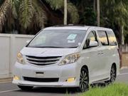 Toyota Alphard 2.4 Petrol FWD 2008 White for sale