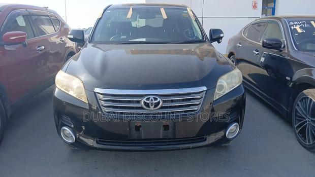 Toyota Vanguard 2011 Black