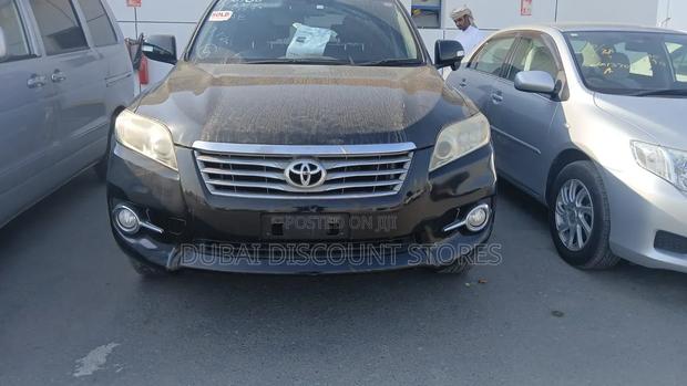 Toyota Vanguard 2011 Black