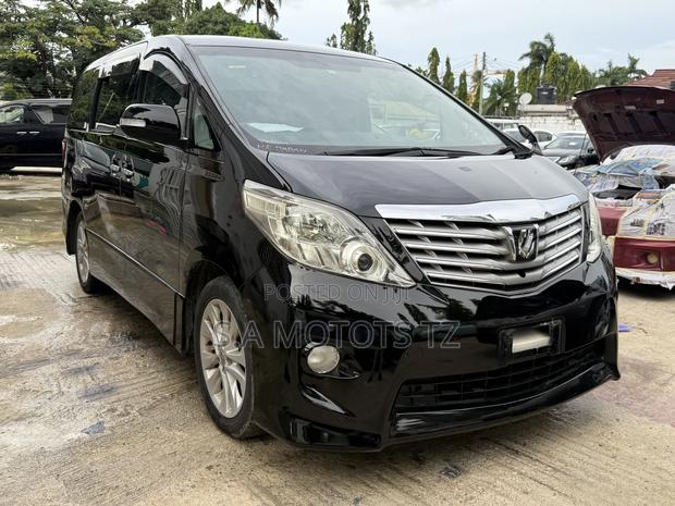 Toyota Alphard 2.4 Petrol AWD 2009 Black