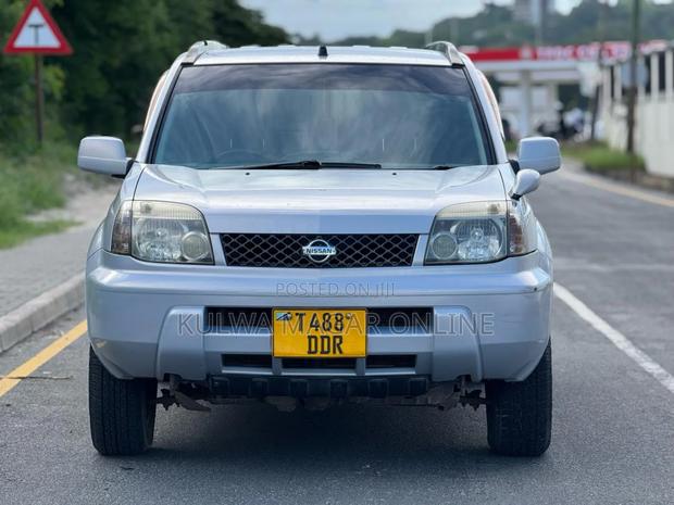 Nissan X-Trail 2003 White