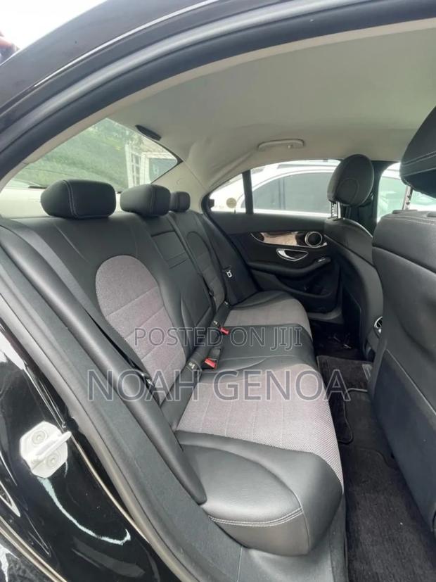 Mercedes-Benz C200 2016 Black