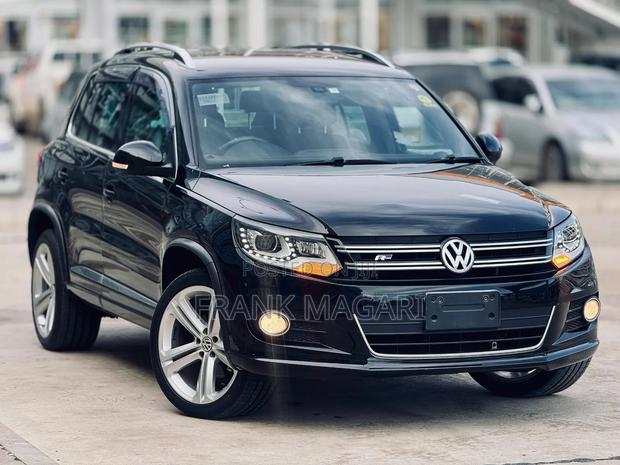 Volkswagen Tiguan 2012 Black