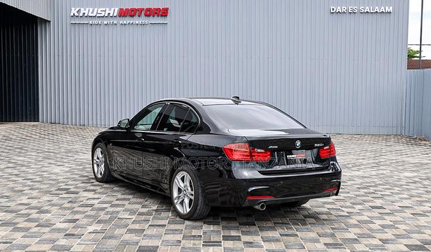 BMW 320i 2015 Black