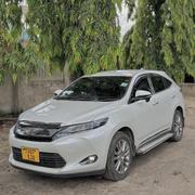 Toyota Harrier 2014 White for sale