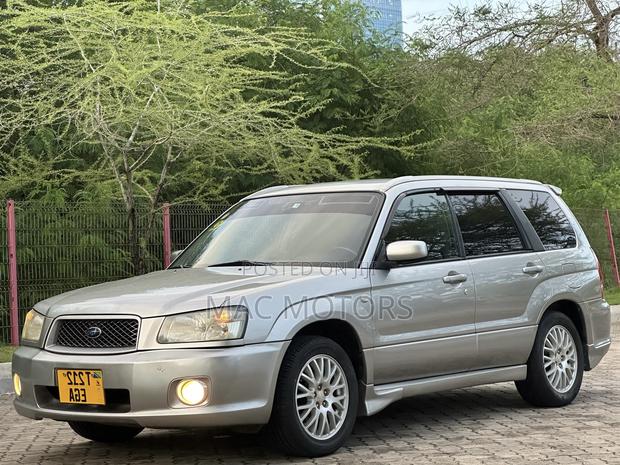 Subaru Forester 2005 Silver