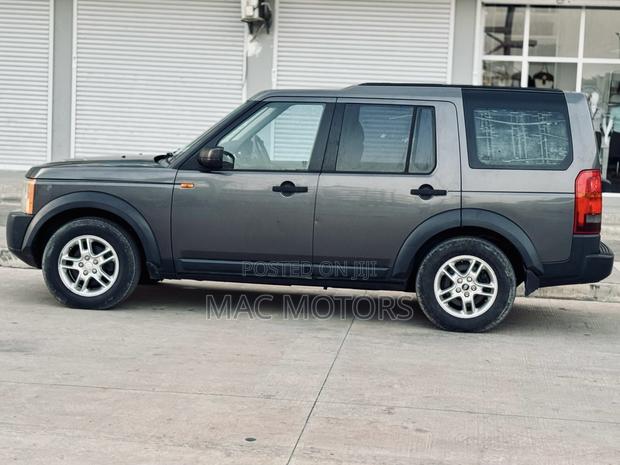 Land Rover Discovery 2005 Gray