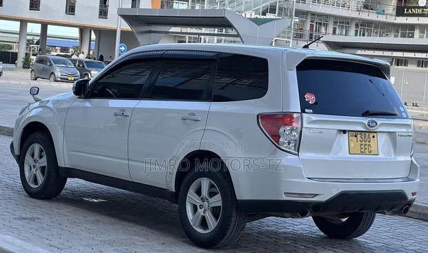 Subaru Forester 2009 White
