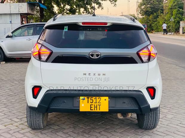 Tata Nexon 2021 White