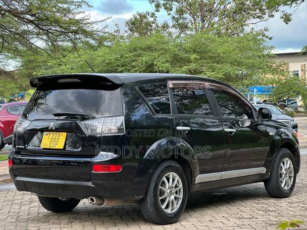 Mitsubishi Outlander 2007 Black