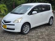 Toyota Ractis 2006 White for sale
