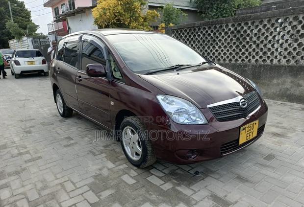 Toyota Corolla Spacio 2004 Red
