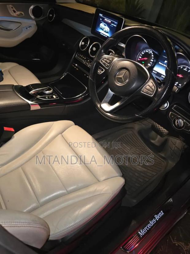 Mercedes-Benz C-Class C 180 (S205) 2015 Silver