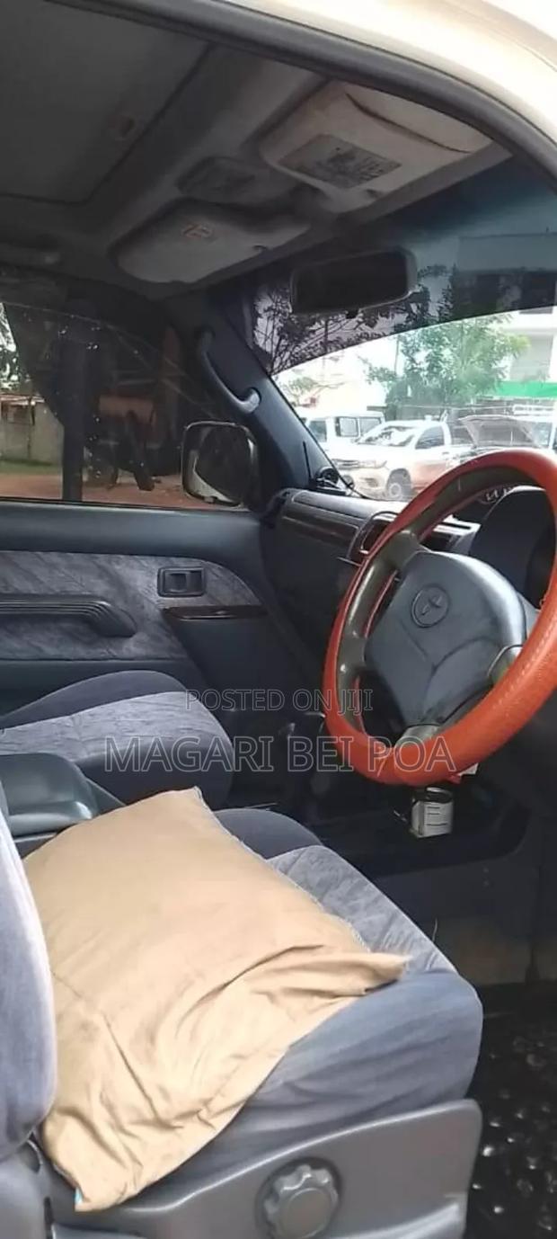 Toyota Land Cruiser Prado 2005 White