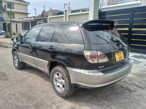 Toyota Harrier 2004 Black