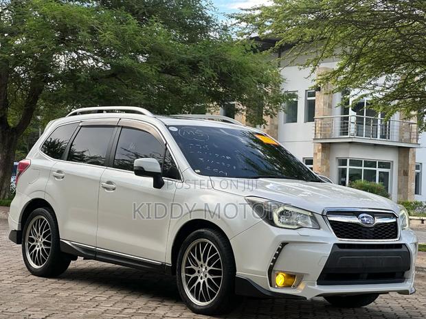Subaru Forester 2014 Pearl