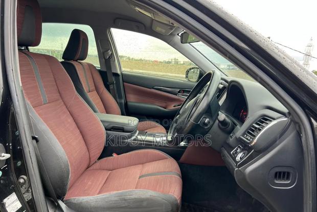Toyota Crown 2014 Black