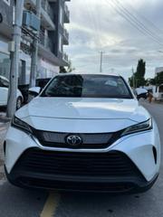 Toyota Harrier 2021 White for sale
